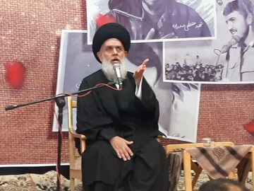 ورزشکاری که سرود ملی را نمی خواند غیرت ملی ندارد