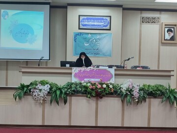 پژوهشگران با زبان‌های مختلف دنیا برای صدور معارف اسلامی آشنا شوند