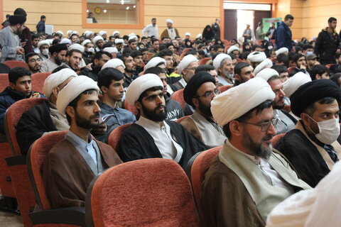 گردهمایی طلاب و روحانیون زنجان