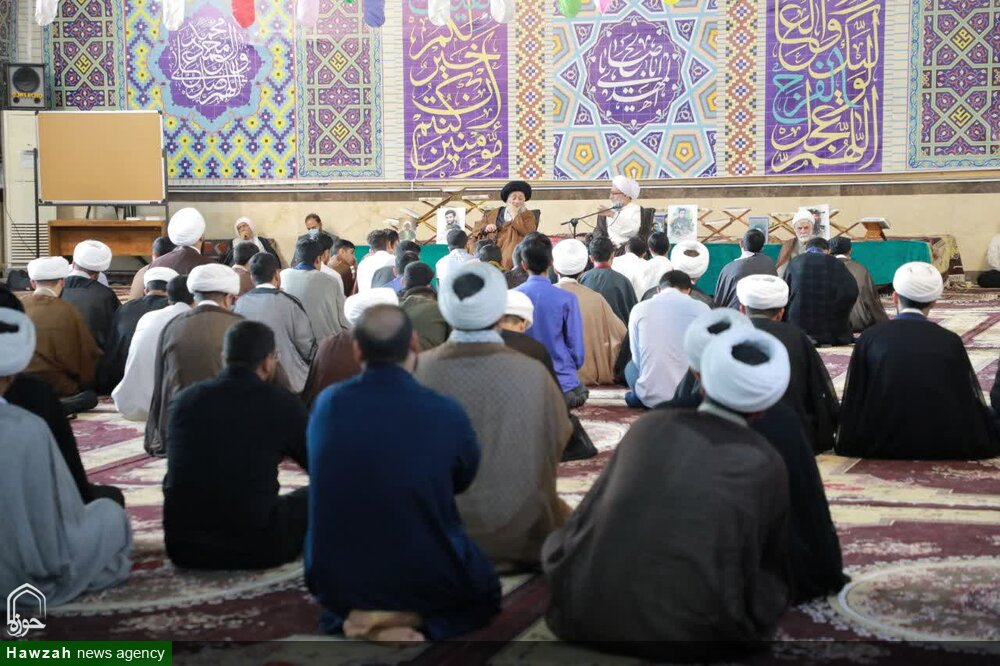 علم تقویٰ کے بغیر تاریکی ہے، آیت اللہ موسوی جزائری