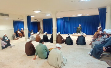 در جلسه طلاب رزن و درگزین بیان شد: دانش آموزان را دریابیم/ بستر برای حضور مبلّغان فراهم است