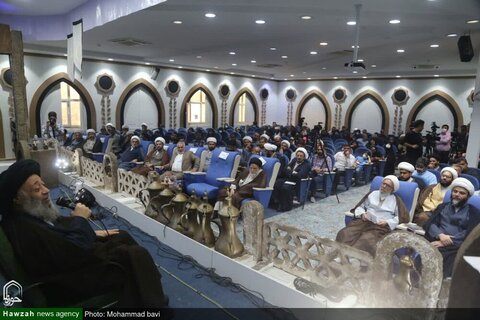 بالصور/ ختام المهرجان العزائي الدولي لعاصمة المواكب الحسينية في إيران بمدينة الأهواز جنوبي البلاد