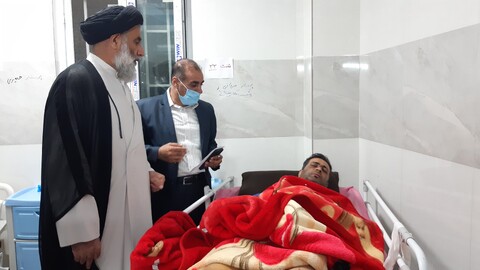 عیادت نماینده ولی فقیه در خوزستان از مجروحین حادثه تروریستی ایذه