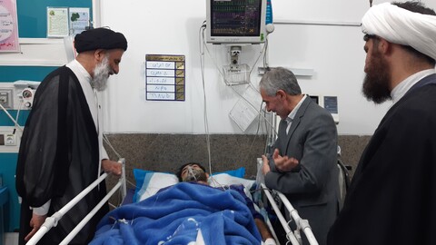 عیادت نماینده ولی فقیه در خوزستان از مجروحین حادثه تروریستی ایذه
