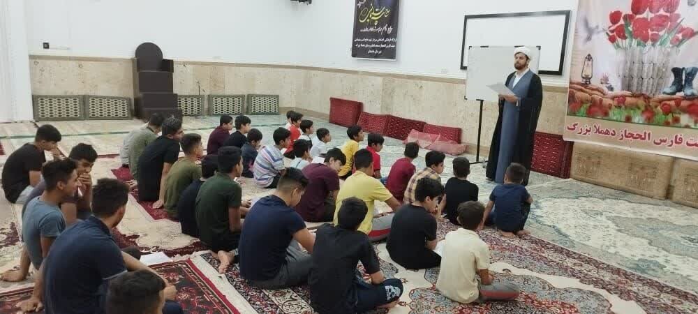 راز محبوبیت روحانی روستای «ده ملا بزرگ» | طرح جالب امام محله برای مبارزه با سارقان مسلح