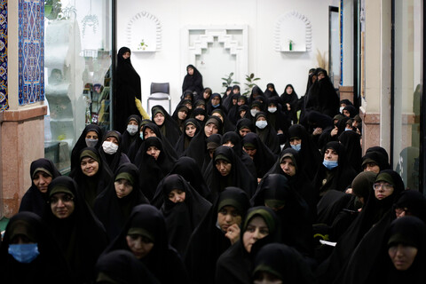 تصاویر/ نشست تخصصی جهاد تبیین ویژه کارکنان و بسیجیان خواهر شاغل در آستان قدس رضوی