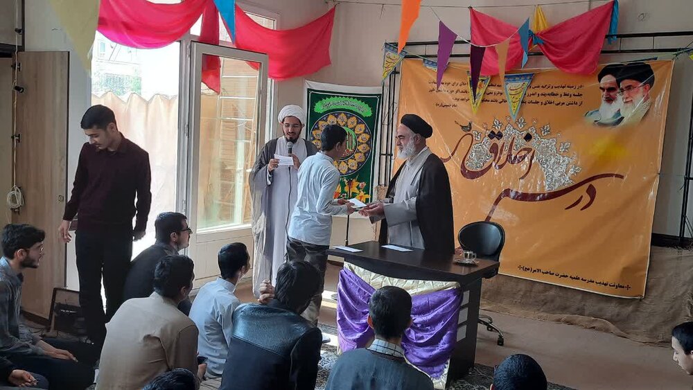 بقای علم از شاخصههای نافع بودن علم است