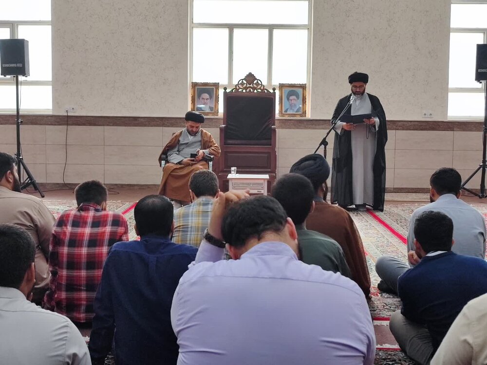 «آریاخاکی» مدیر مدرسه علمیه ولی عصر(عج) اهواز شد