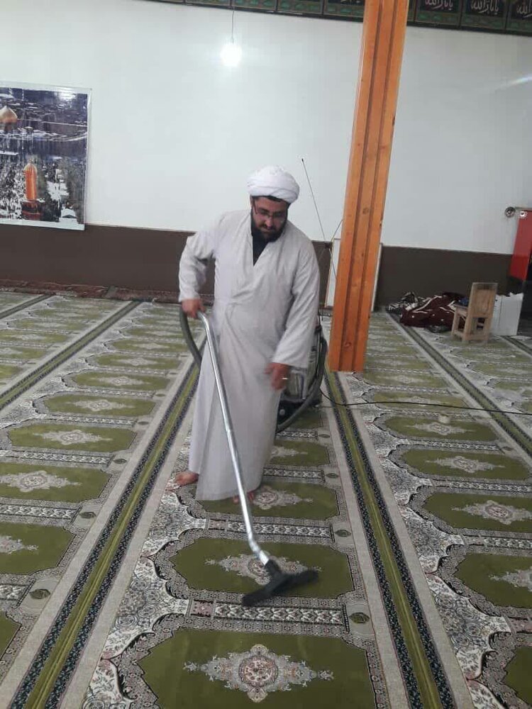 عبور از جاده های پرخطر برای خدمت به مردم