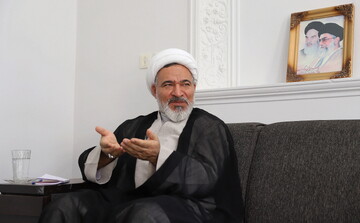 حجاب نمایانگر ظرفیت و مقدار پاکدامنی در جامعه است