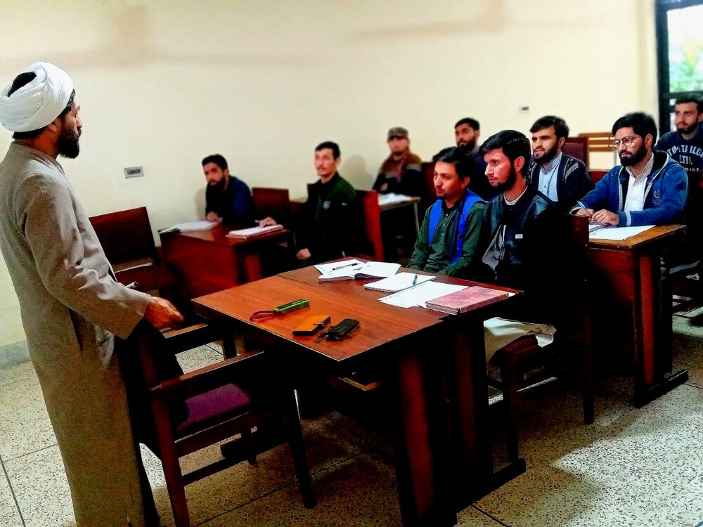 دینی مدارس میں جدید عصری تقاضوں کے مطابق نصابی تبدیلی کیلئے قلمی، علمی اور فکری کوششوں کی ضرورت ہے، ڈاکٹر محمد یعقوب بشوی