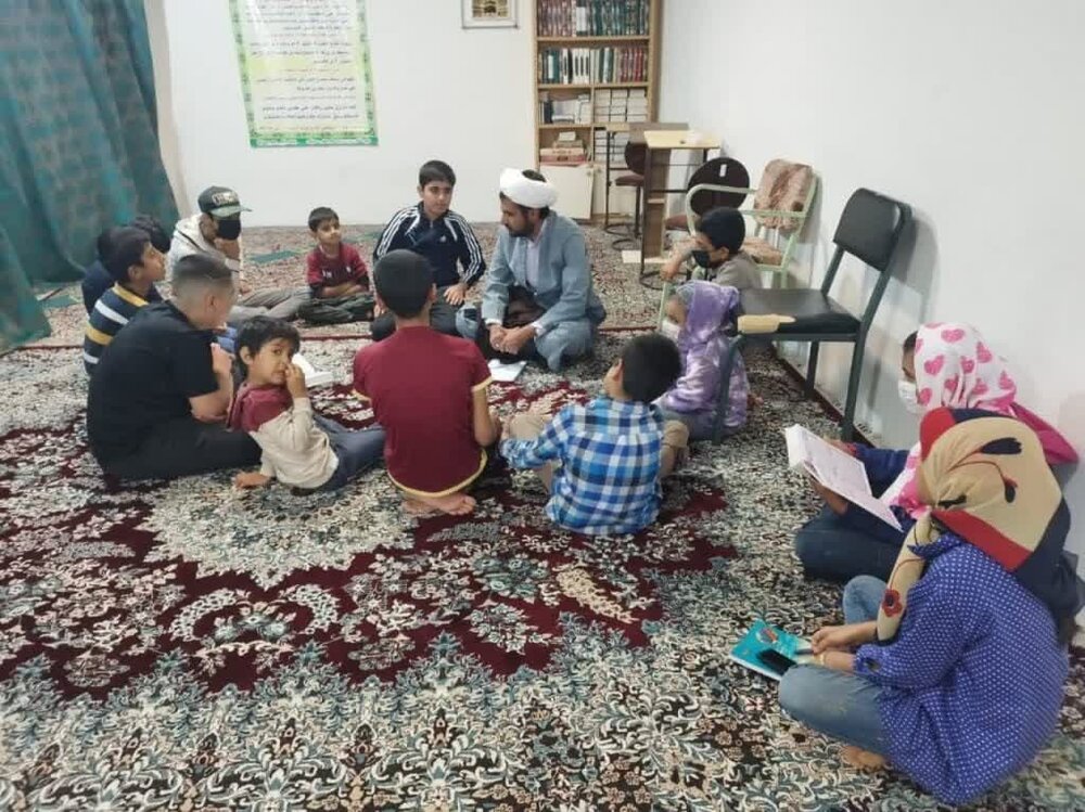 ۷ سال خدمت جهادی امام محله کهنوج | حمایت از ۵۰۰ خانواده محروم و اشتغالزایی ۱۰۰ نفر