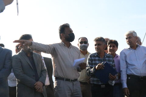 تصاویر/بررسی مشکلات روستای سرزه و رضوان توسط نماینده ولی فقیه در استان هرمزگان و امام جمعه بندرعباس