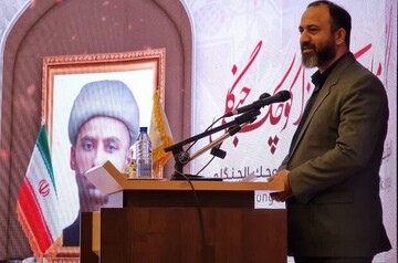 بنیاد فرهنگی شهید میرزا کوچک جنگلی راه‌اندازی شود