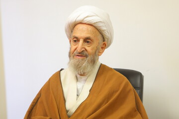 تماس تلفنی و تسلیت آیت‌الله العظمی سبحانی به نماینده ولی فقیه در سیستان و بلوچستان