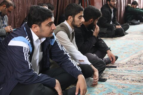 تصاویر/ برگزاری مراسم تجلیل از طلاب بسیجی و گروههای جهادی حوزه علمیه کرمانشاه