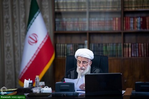 بالصور/ جلسة أعضاء مجلس صيانة الدستور في إيران بالعاصمة طهران
