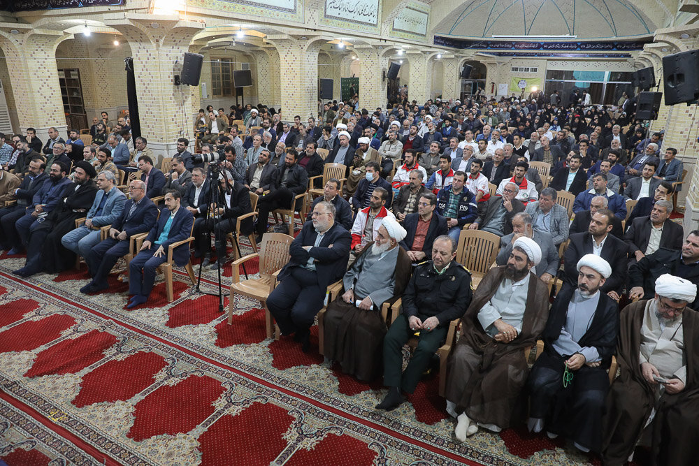 فعالان اربعین استان قزوین تجلیل شدند