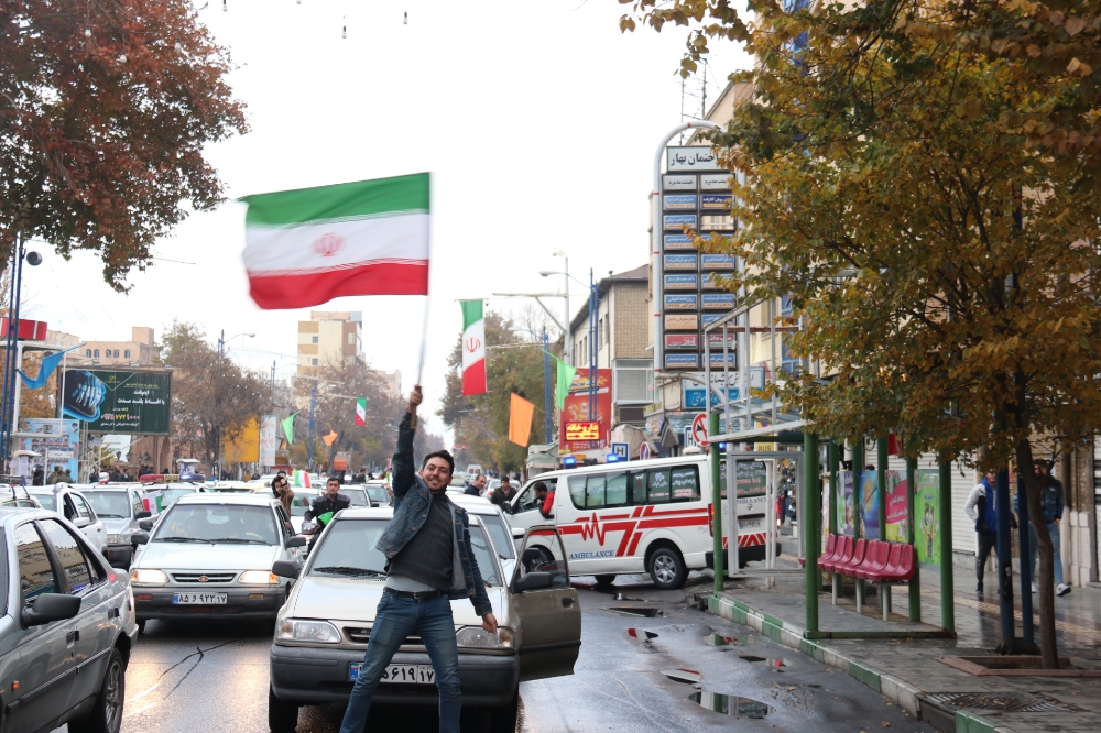 تصاویر/ شادی مردم ارومیه بعد از برد تیم ملی فوتبال در جام جهانی