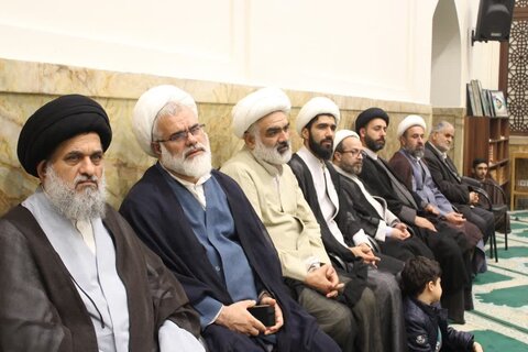 تصاویر/ هیئت هفتگی در مدرسه علمیه امام خمینی (ره) گرگان
