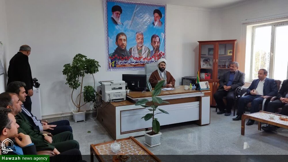 فرهنگ ایثار و شهادت در نسل امروز نهادینه شود