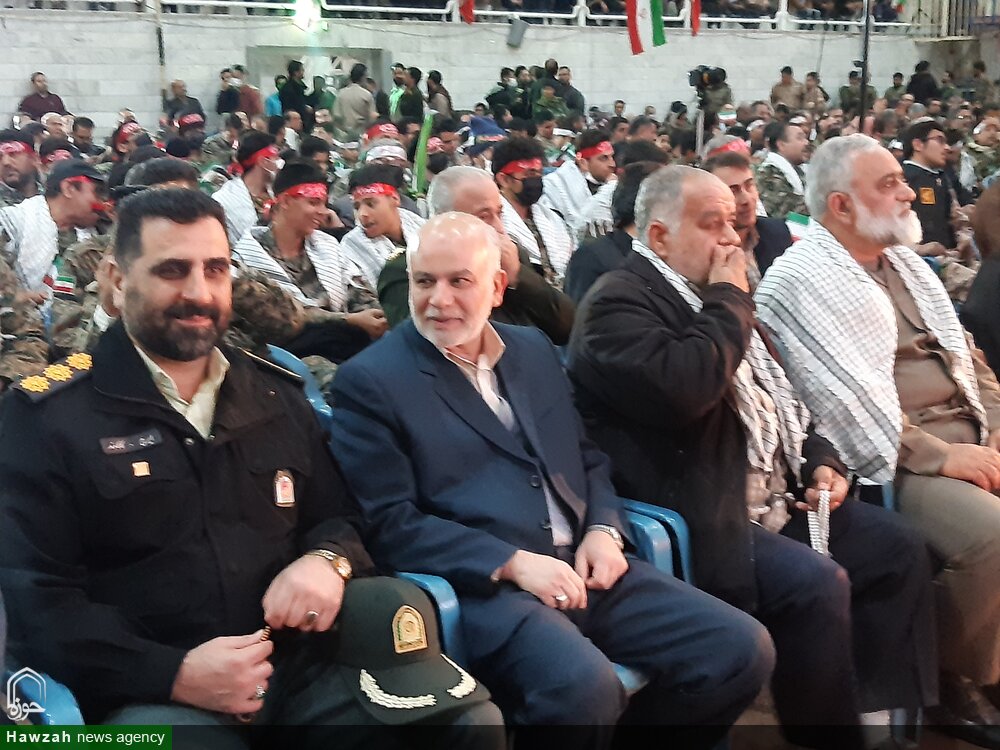 اجتماع ۵ هزار نفری بسیجیان کاشان برگزار شد+عکس