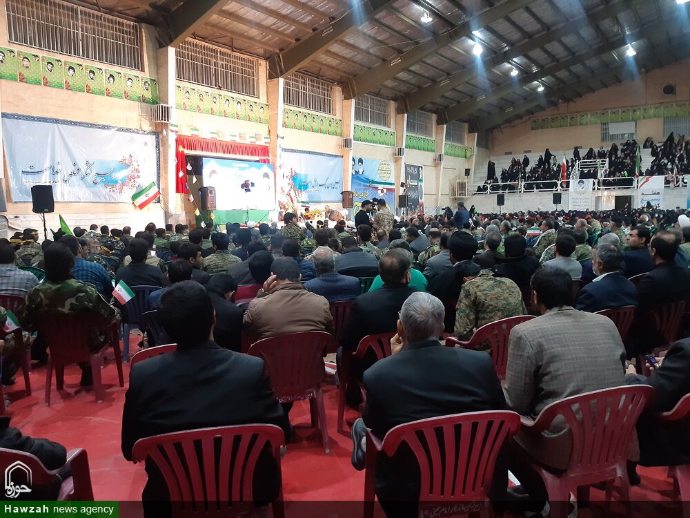 اجتماع ۵ هزار نفری بسیجیان کاشان برگزار شد+عکس