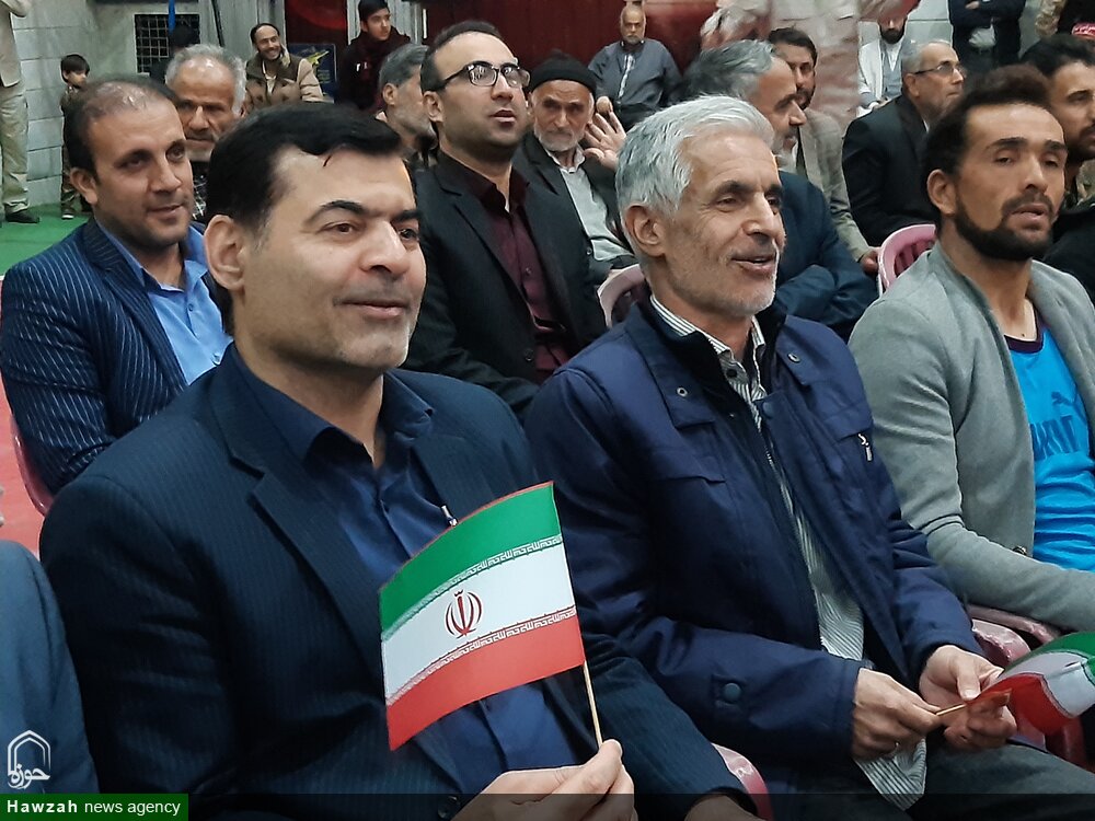 اجتماع ۵ هزار نفری بسیجیان کاشان برگزار شد+عکس