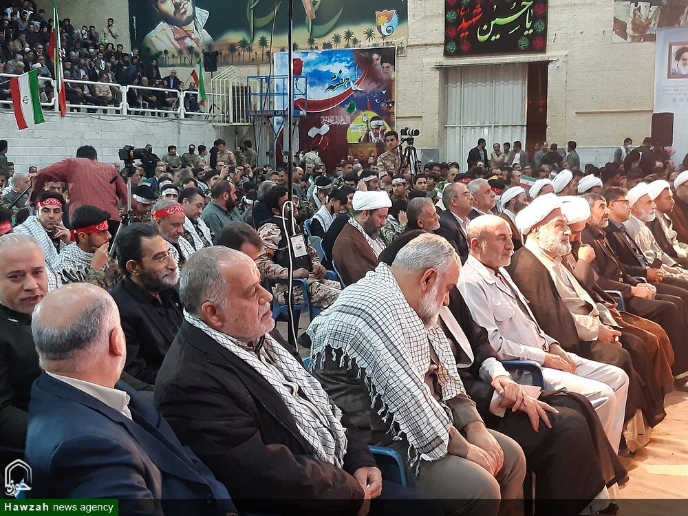 اجتماع ۵ هزار نفری بسیجیان کاشان برگزار شد+عکس