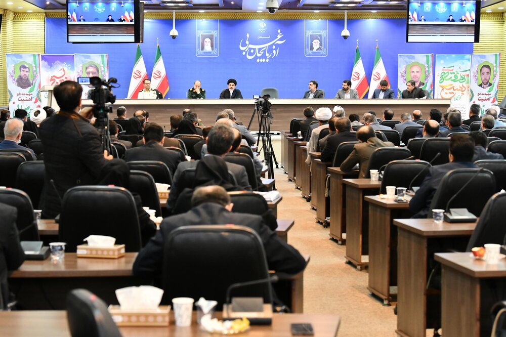 مغربی آذربائیجان میں نمائندہ ولی فقیہ کا اہل سنت کے بابصیرت علماء سے اظہار تشکر