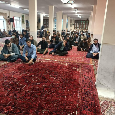 تصاویر/  نشست تحلیلی- رسانه‌ای حوادث اخیر در مدرسه علمیه حضرت ولیعصر(عج) تبریز
