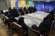 تصاویر/ دیدار جمعی از همسران جانبازان بالای هفتاددرصد با نماینده ولی فقیه در آذربایجان شرقی