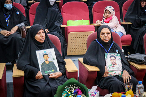 بالصور/ إقامة مؤتمر دولي تحت عنوان "الأمهات الفاطمية، والتربية الحسينية، والحضارة الإسلامية الحديثة" في بندر عباس جنوبي إيران