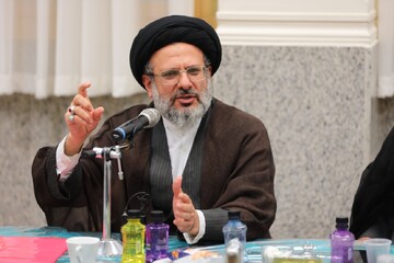 آموزش ۵۰۰ طلبه در مرکز زبان حوزه علمیه فارس