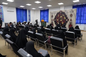 تصاویر / دیدار جمعی از دانشجویان و نمایندگان تشکل‌های دانشجویی با نماینده ولی فقیه در لرستان