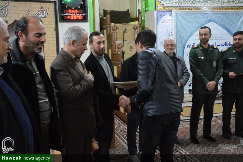 نفرات برتر مسابقات قرآنی بسیج ماکو تجلیل شدند
