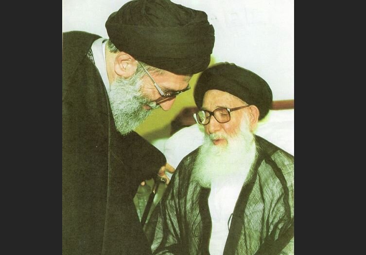 بهتر از آقای خامنهای سراغ ندارم