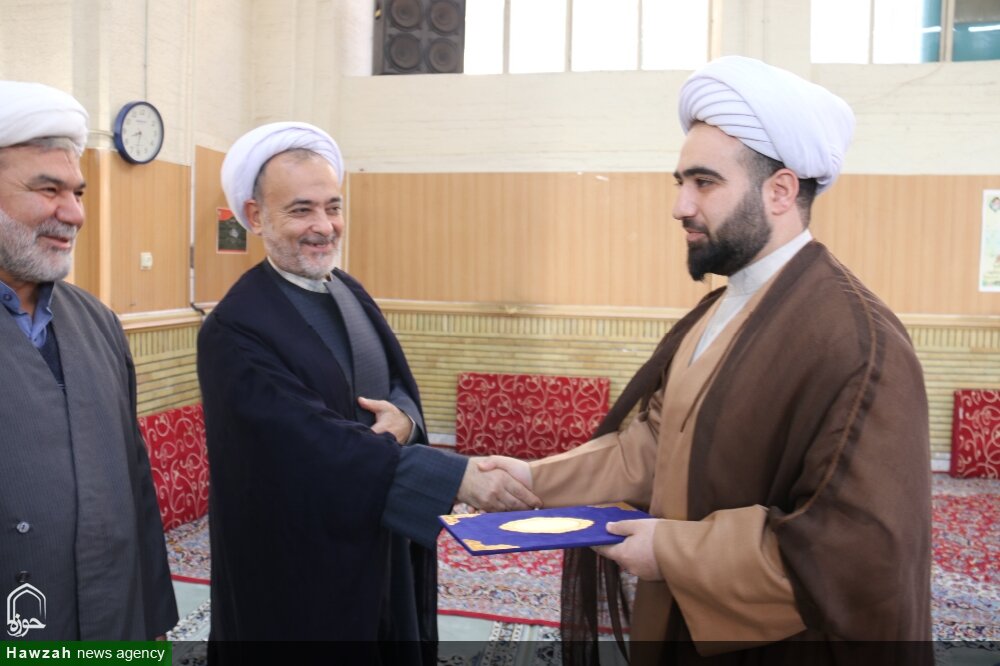 اجماعسازی کاذب، ایجاد خوف، روایت سازی و تغییر اصول، چهار سلاح دشمن برای مقابله با اسلام است