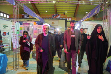 تصاویر / نمایشگاه دستاوردهای پژوهش و فناوری استان قم