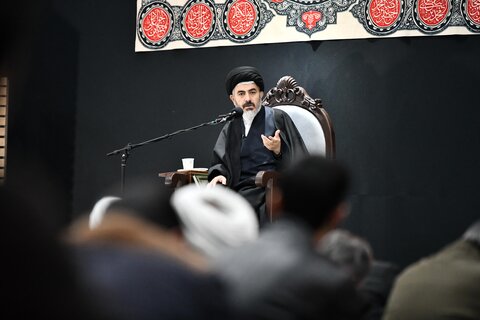 تصاویر/ مراسم شب دوم سوگواری ایام فاطمیه در مصلی بزرگ امام خمینی