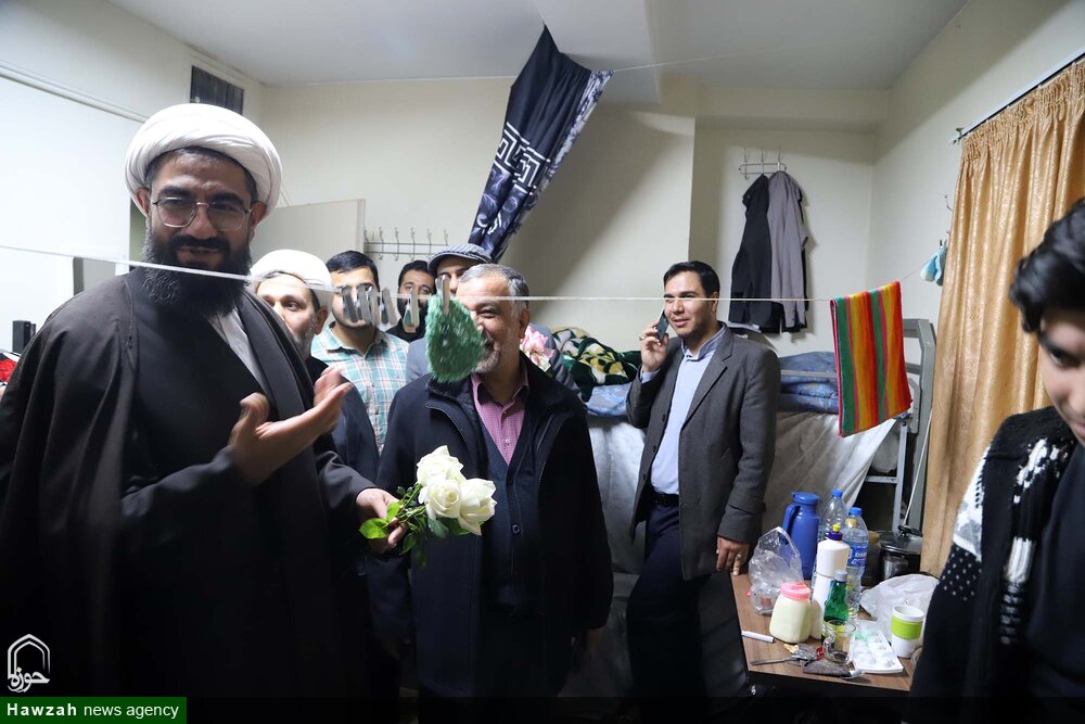 مطالبات به حق دانشجویان توسط مسئولان شنیده شود