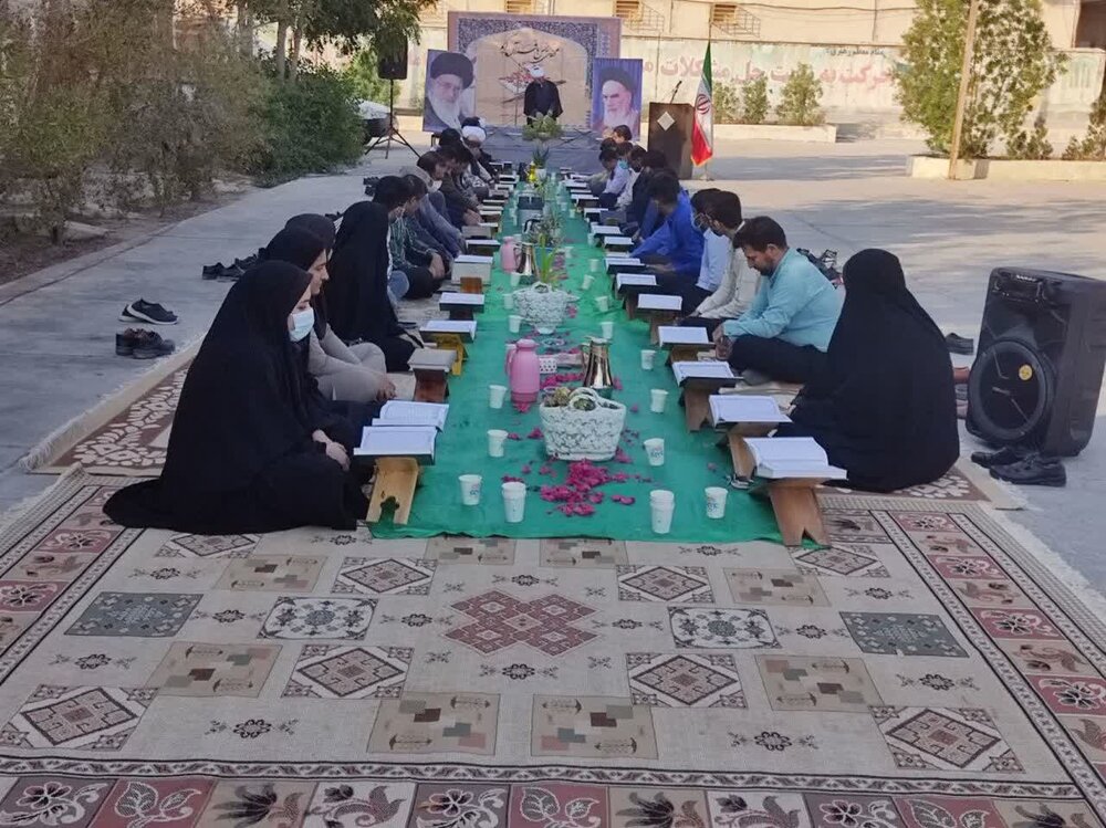 تجلیل از دانش آموزان فعال قرآنی بندر خمیر