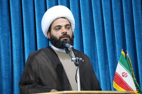 جشن پیروزی انقلاب با عفو 1 رهبر انقلاب کام مردم را شیرینتر کرد حجت الاسلام صالحی / خمیر