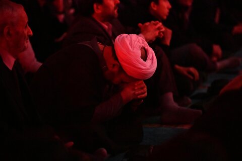 تصاویر/ مراسم شب سوم سوگواری ایام فاطمیه در مصلای امام خمینی ارومیه