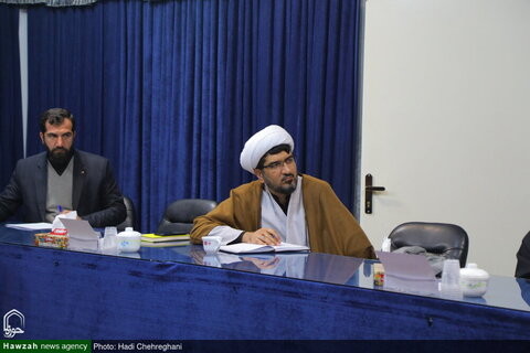 بالصور/ اجتماع أعضاء مجلس التخطيط لمهرجان حوار الخدمة الأول بقم المقدسة