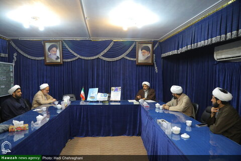 بالصور/ اجتماع أعضاء مجلس التخطيط لمهرجان حوار الخدمة الأول بقم المقدسة