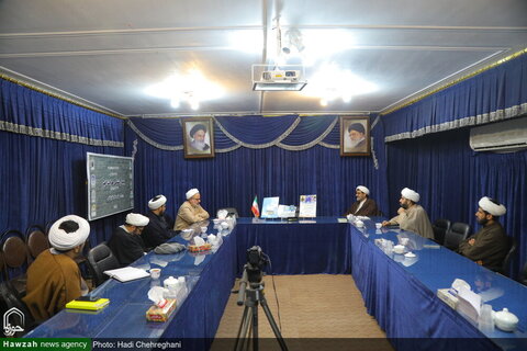 بالصور/ اجتماع أعضاء مجلس التخطيط لمهرجان حوار الخدمة الأول بقم المقدسة