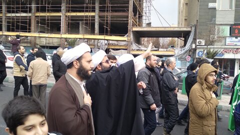 تصاویر/ تشییع پیکر طلبه بسیجی مدافع امنیت شهید حسن مختارزاده در تهران
