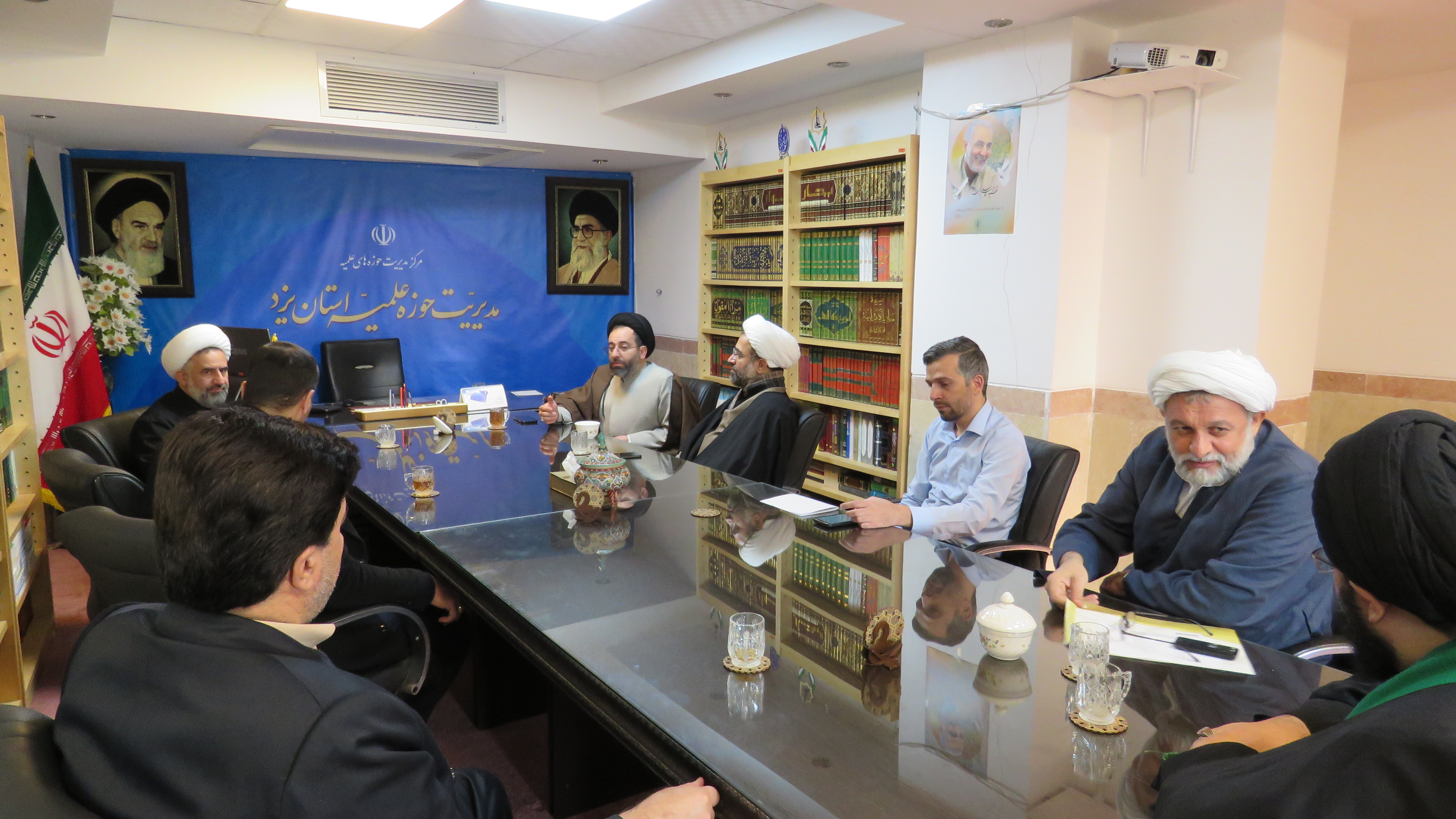 کرسی آزاد اندیشی در حوزه یزد برگزار می شود