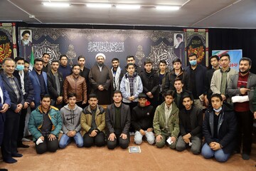 تصاویر / دیدار دانش‌آموزان نخبه و منتخب همدان با امام جمعه همدان